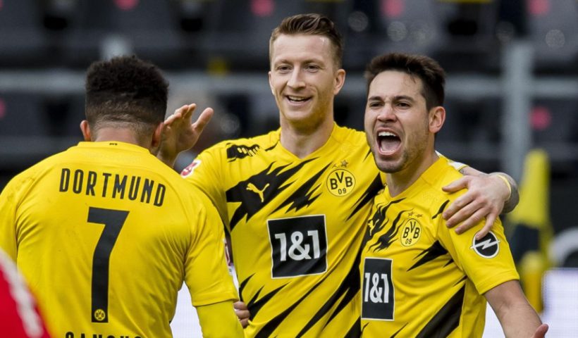 Borussia Dortmund loses the Bundesliga title to Bayern Munich, who is declared champion