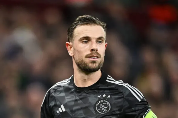 Jordan Henderson set to replace Norgaard at Brentford