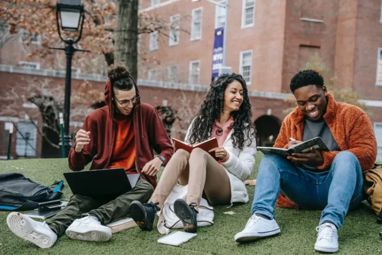 8 Countries Where Getting Student Visa Is Simple