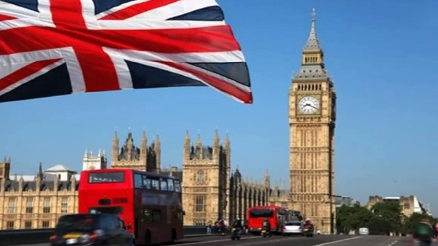 Over 100 Jobs Cut from UK Skilled Visa List
